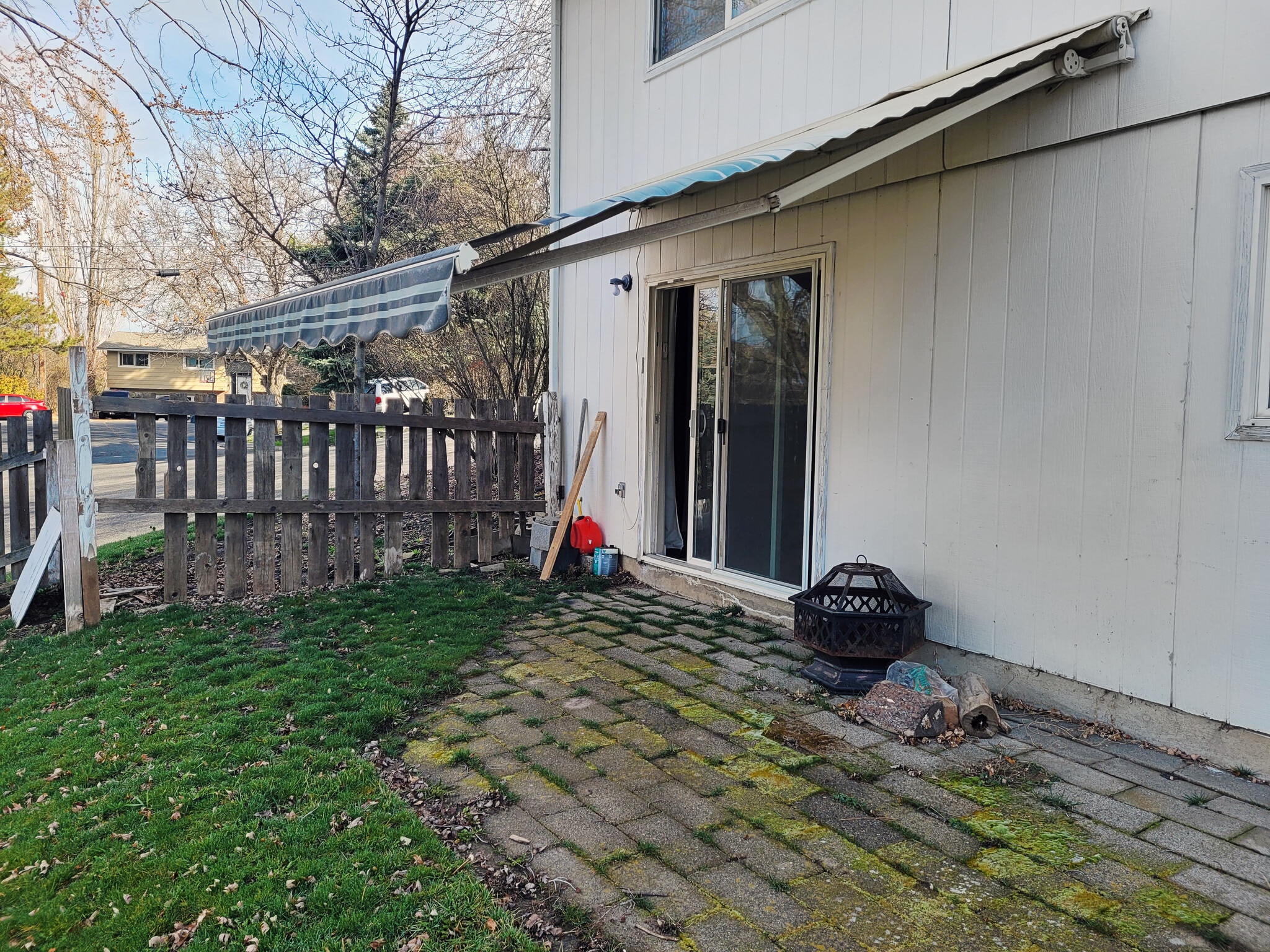 Building Photo - 649 N Hayes St