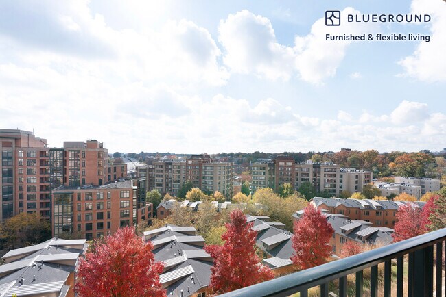 Building Photo - 1200 N Veitch St