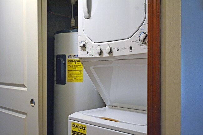 Building Photo - Condo on the St. Croix River