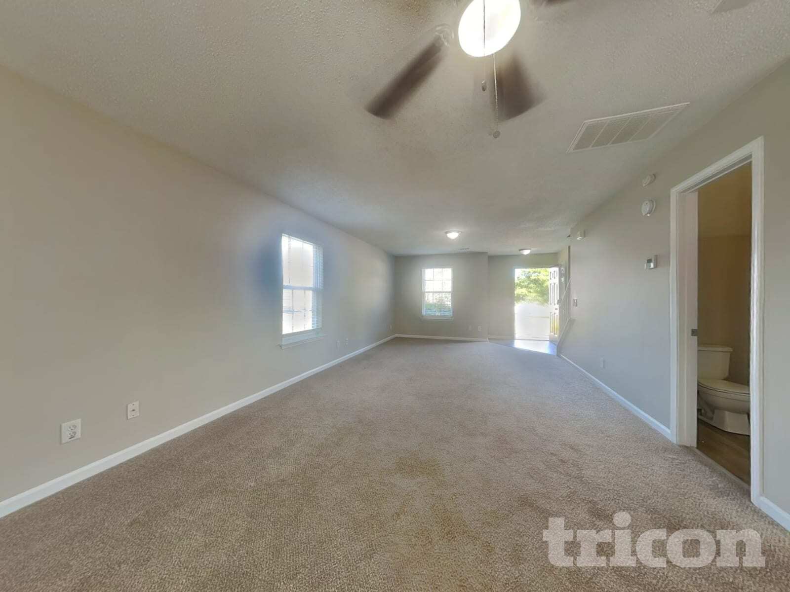 Building Photo - 33 Abbey Ln