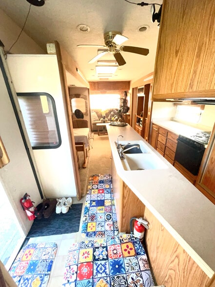 Building Photo - 464 Ellis St