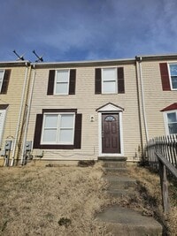 Building Photo - Coming Soon-4 Bedroom Townhome