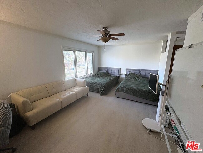 Building Photo - 16403 Bear Meadow Cir