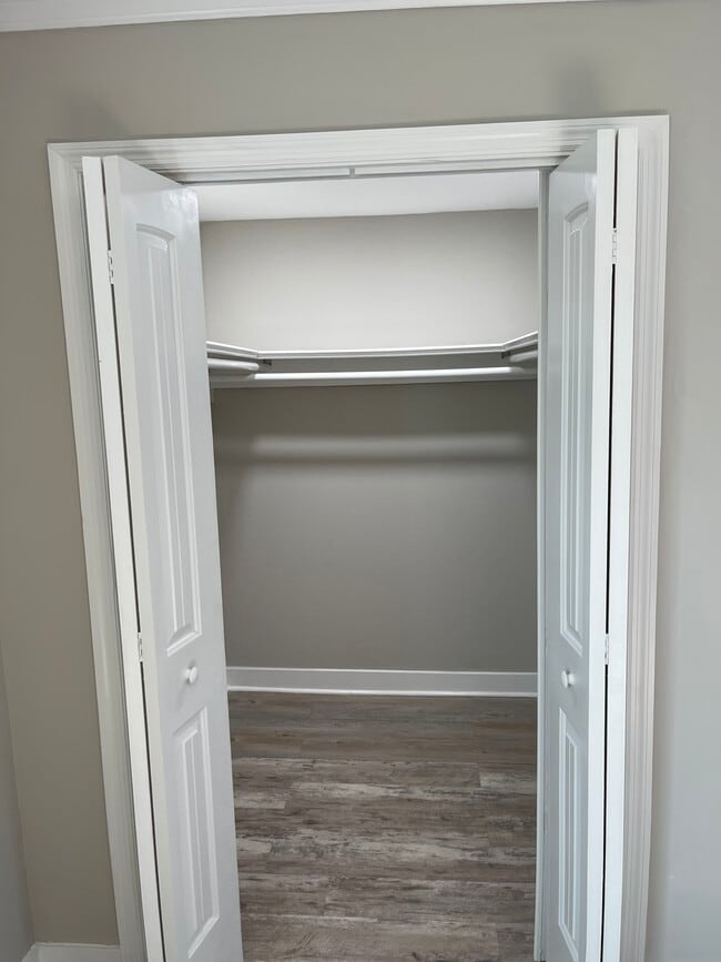 Building Photo - 801 Rockefeller St