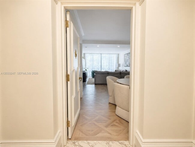 Building Photo - 5700 Collins Ave