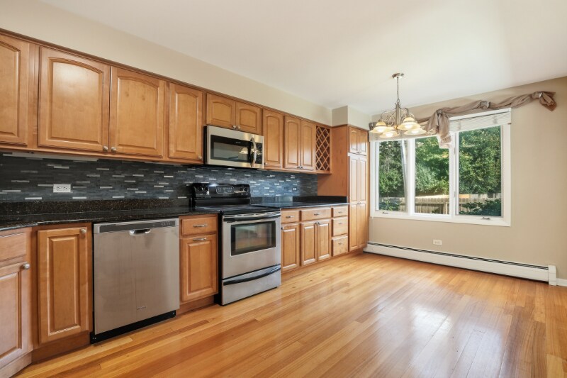 Building Photo - 505 Kenilworth Ave