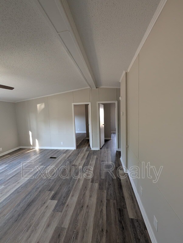 Building Photo - 832 Brooks Mangum Rd