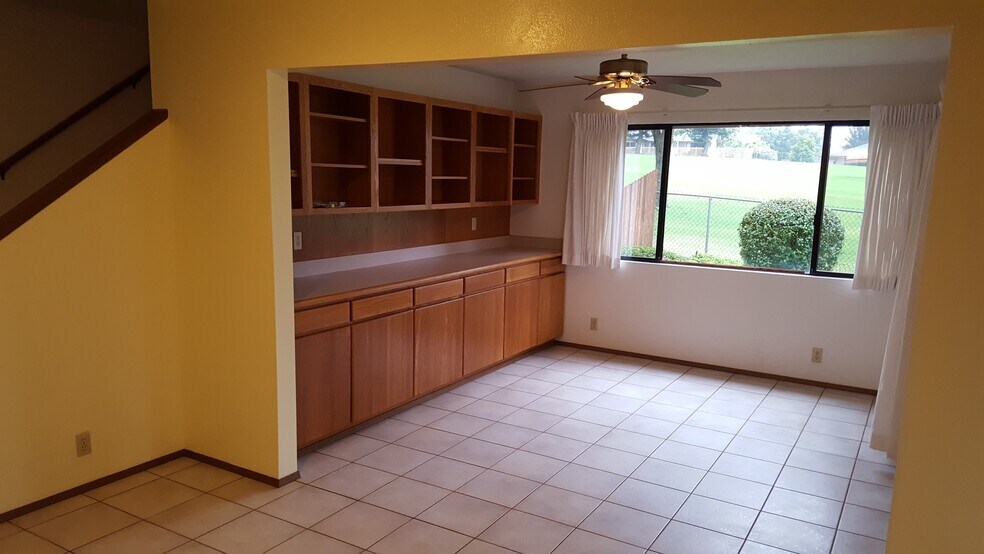 Building Photo - 2814 Kalialani Cir