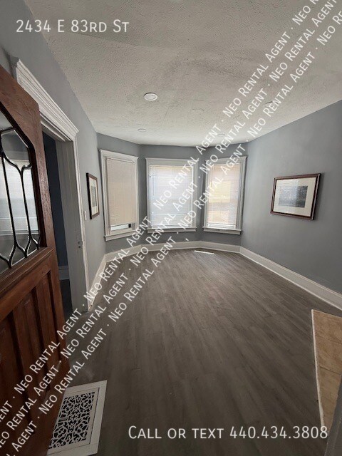 Building Photo - 2434 E 83rd St