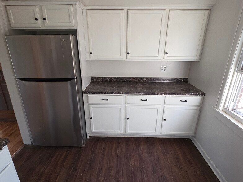 Kitchen 2 - 2382 Springwells St