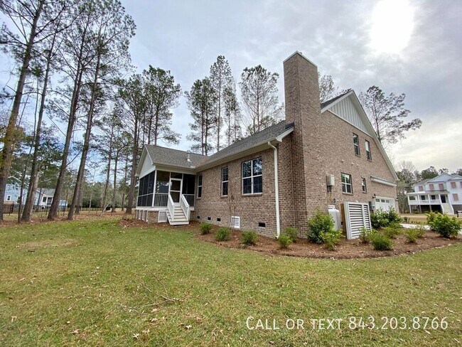 Building Photo - 478 Woodspring Rd