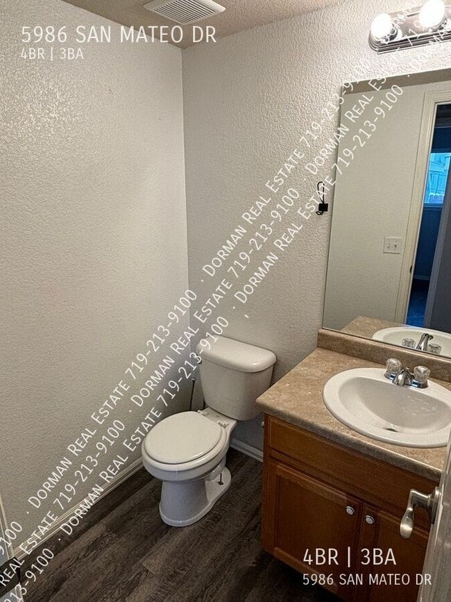 Building Photo - 5986 San Mateo Dr