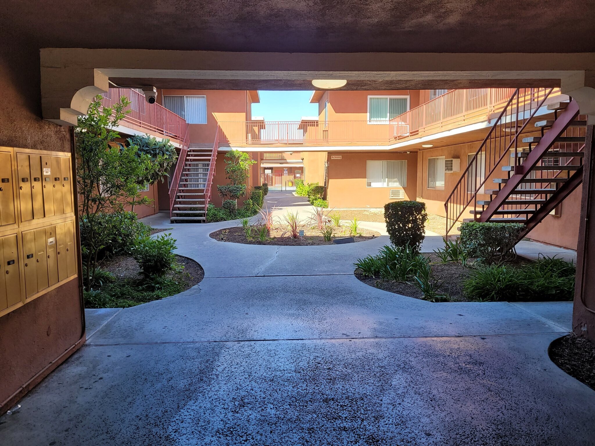 Building Photo - 8135 Langdon Ave