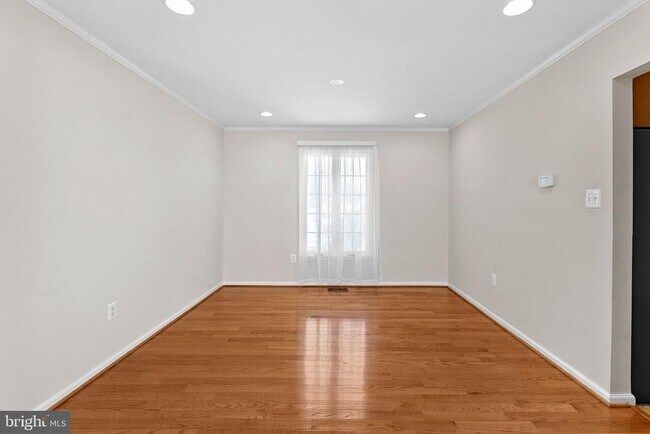 Building Photo - 8916 Arley Dr