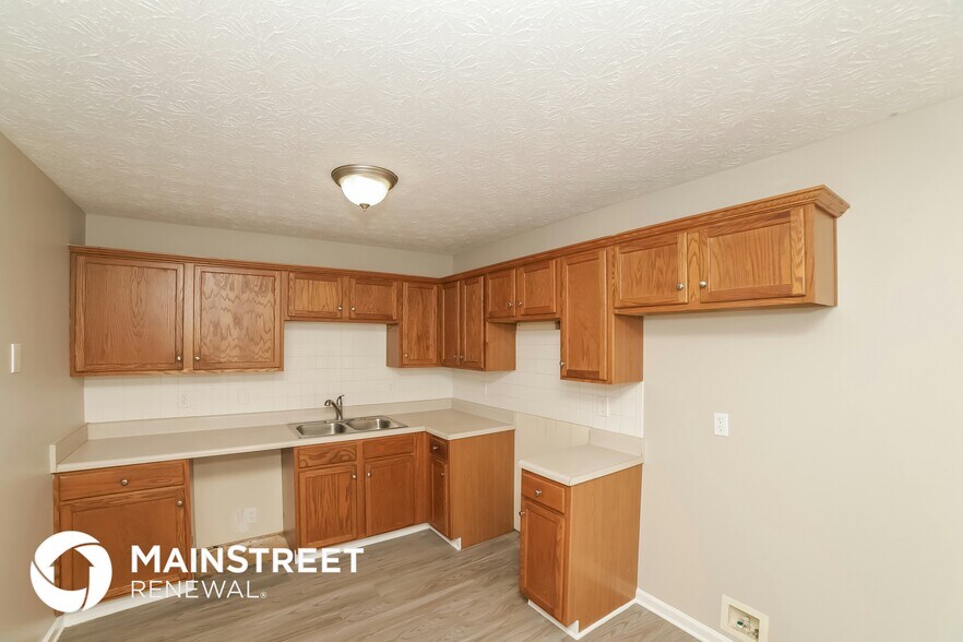 Building Photo - 164 St Ann Cir