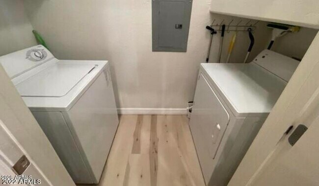 Building Photo - 14575 W Mountain View Blvd