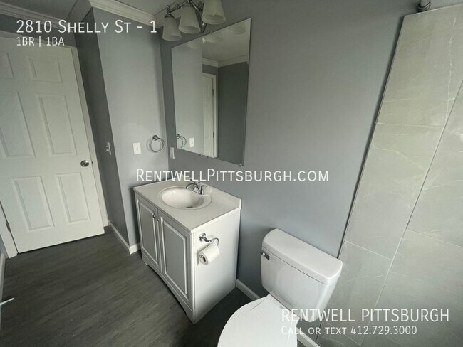 Building Photo - 2810 Shelly St