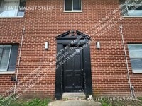 Building Photo - 164 E Walnut St