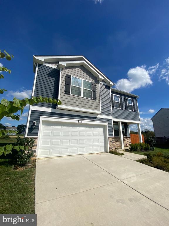 Building Photo - 214 Gumspring Dr