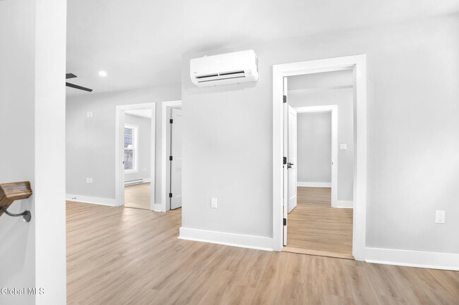 Building Photo - 103 E High St