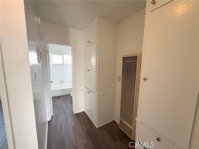 Building Photo - 1036 W 95th St