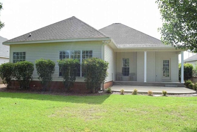 Building Photo - 203 Lancaster Ln