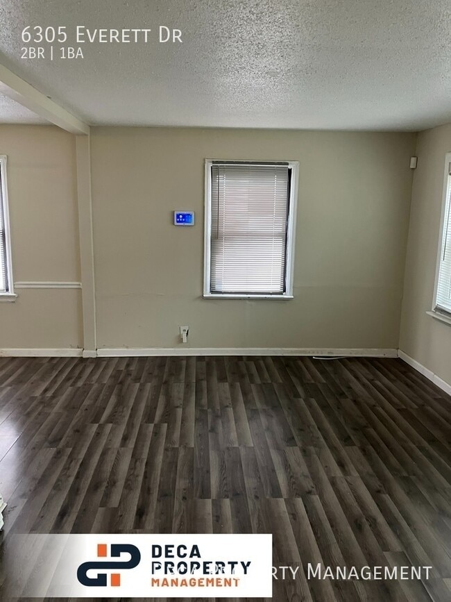 Building Photo - 6305 Everett Dr