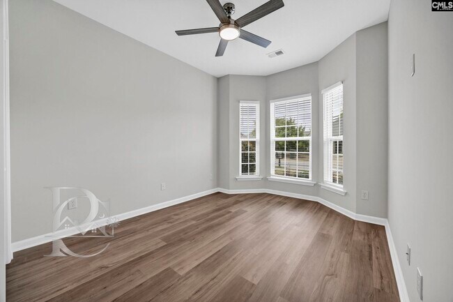 Building Photo - 151 Springhaven Dr