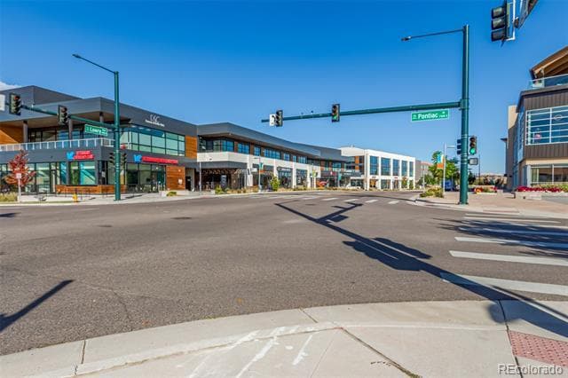 Building Photo - 6618 E Lowry Blvd