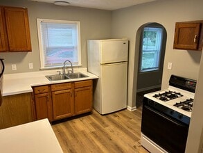 Building Photo - Beautiful Home in Anderson!