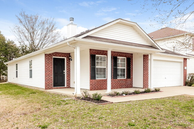 Building Photo - 5240 Sunsail Dr