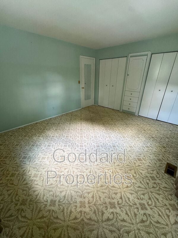 Building Photo - 4210 Haycoke Rd