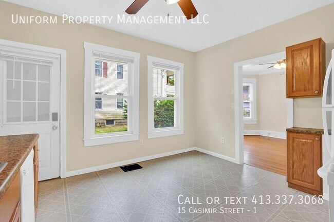 Building Photo - 15 Casimir St