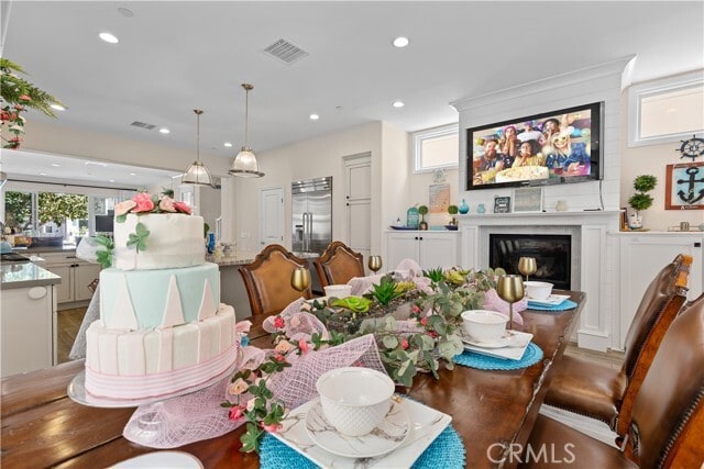 Building Photo - 610 17th St