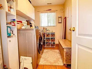 Building Photo - Clover Ventures LLC