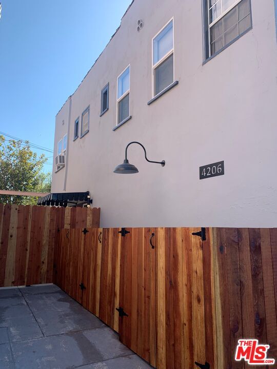 Building Photo - 4206 W 29th St