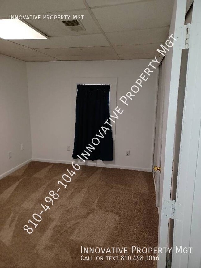 Building Photo - Water included! Beautiful two bedroom apar...