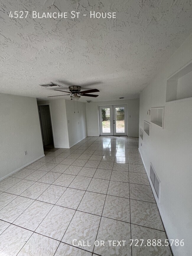 Building Photo - 4527 Blanche St