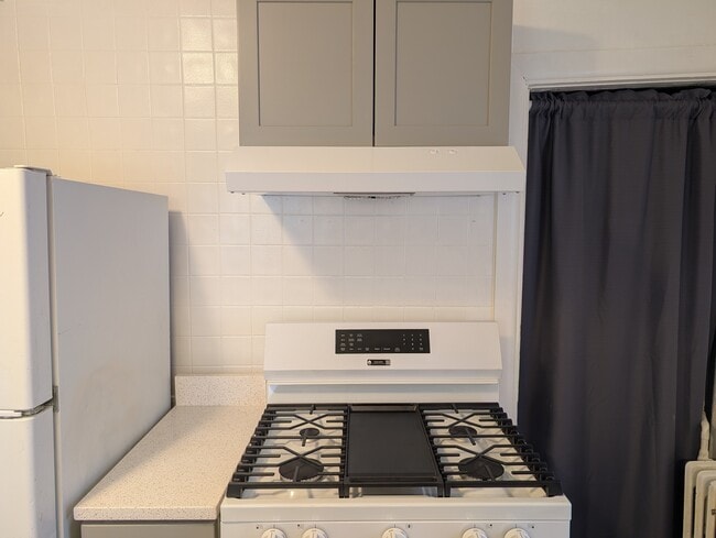 Building Photo - 300 Straight Ave NW