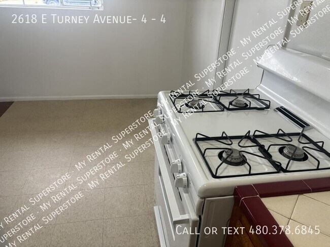 Building Photo - 2618 E Turney Ave