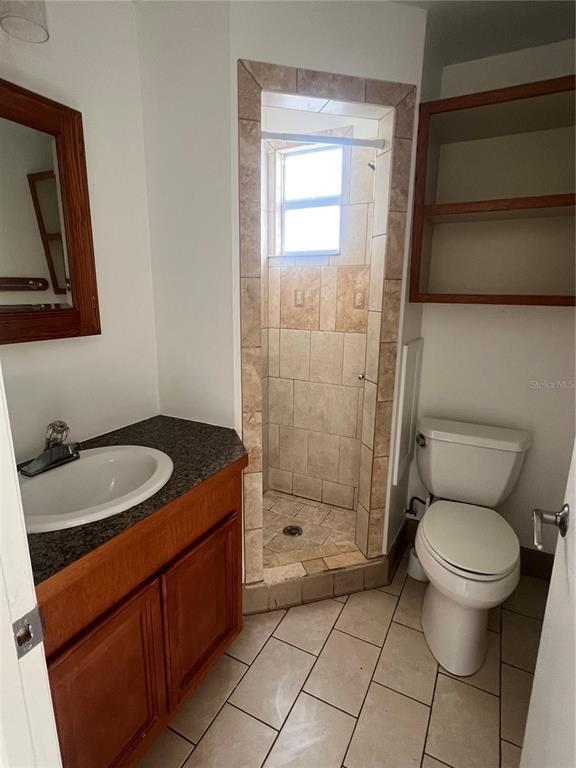 Building Photo - 3429 Lucerne Terrace