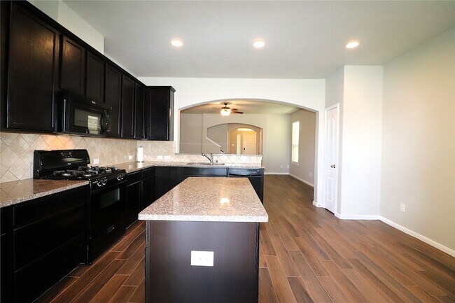 Building Photo - 9027 Fuqua Ridge Ln