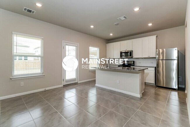 Building Photo - 3 Bedroom Pet-Friendly Home in Hutto, TX w...