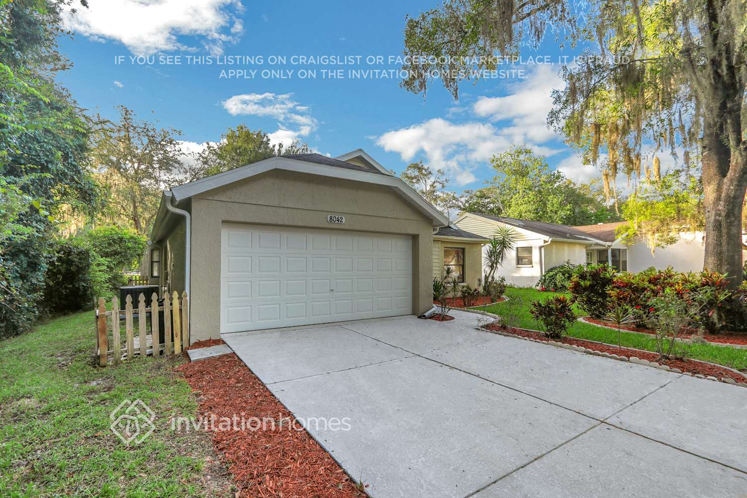 Building Photo - 8042 Lansing Dr