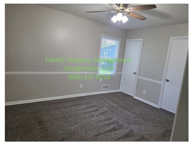 Building Photo - 1860 E 76th St