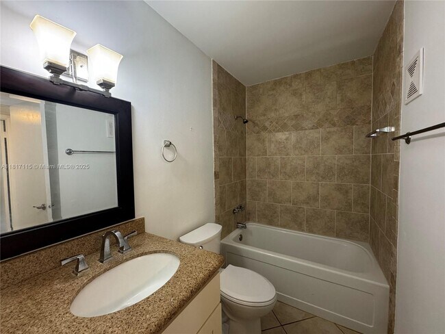 Building Photo - 14034 SW 90th Ave