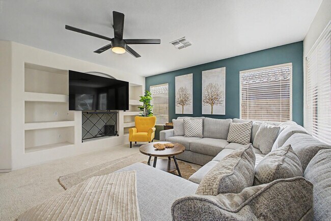 Building Photo - 7464 W Potter Dr