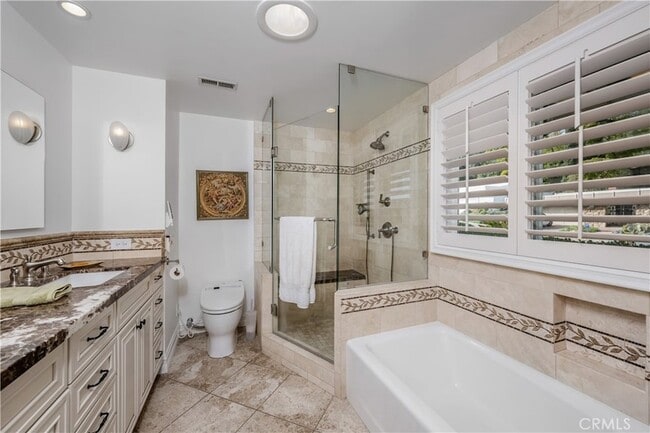 Building Photo - 3150 Dona Maria Dr