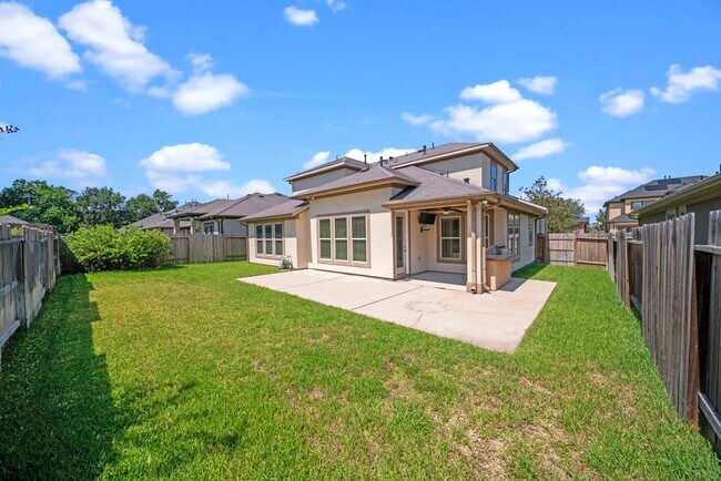Building Photo - 123 Bella Sole