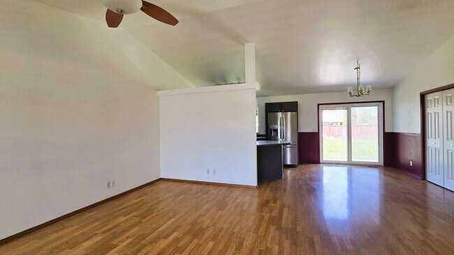 Building Photo - 3-Bedroom Rancher in Hayden